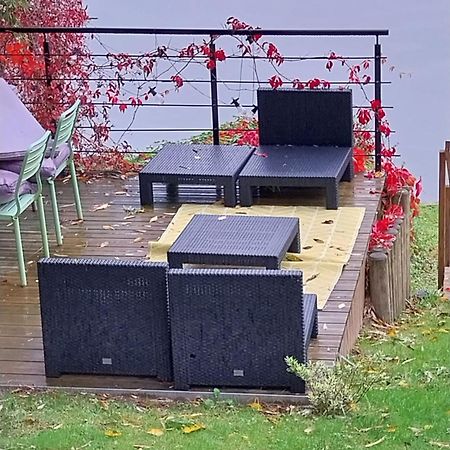 Les Seringats Poissy Exterior foto